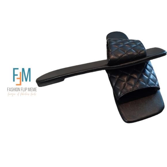 Quilted Leather Square Toe Flats Slip-On Slides Sandals - Picture 8 of 9